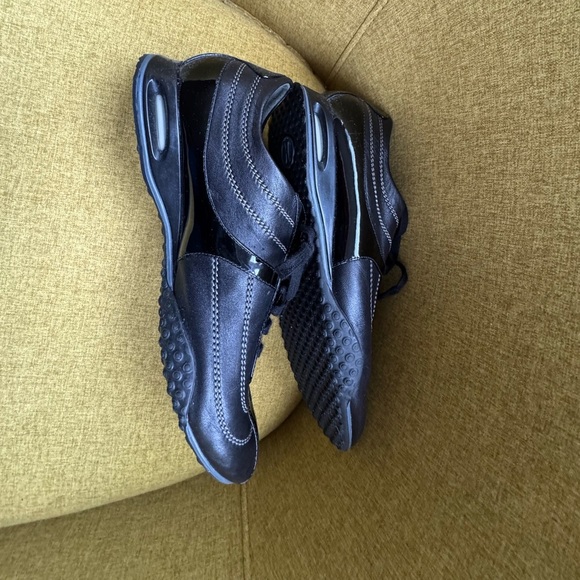 Cole Haan Black Leather Sneakers women - Picture 3 of 13